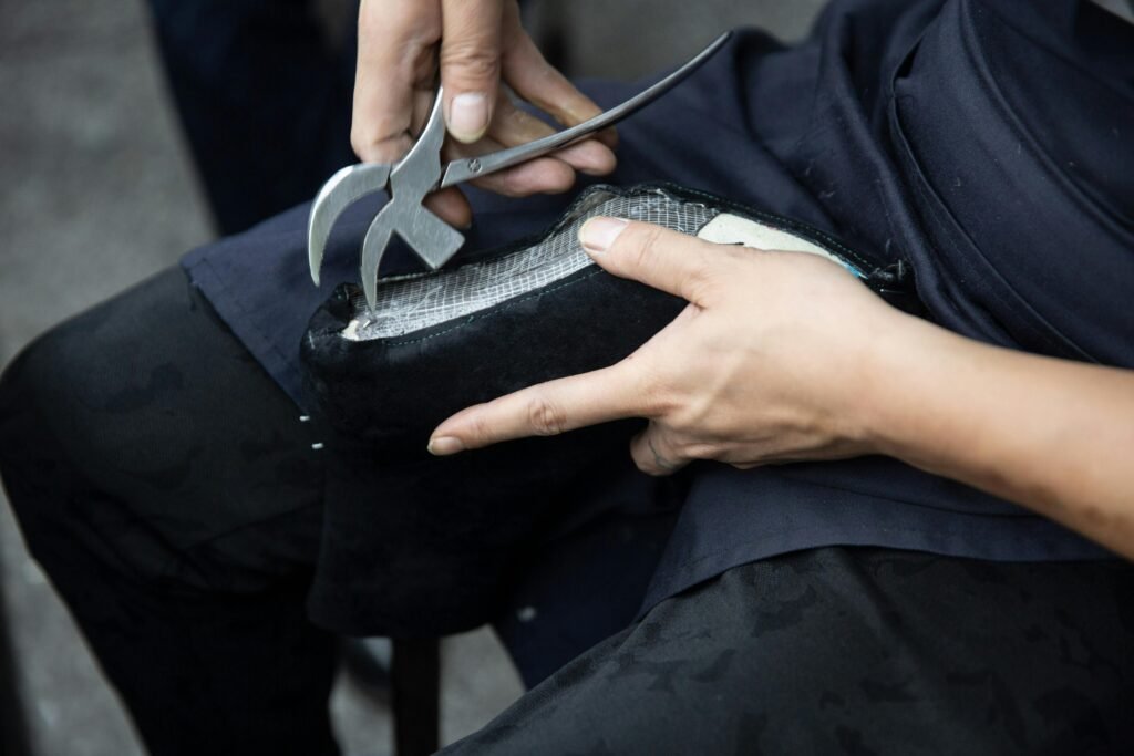 Custom shoes OEM processing and manufacturing
